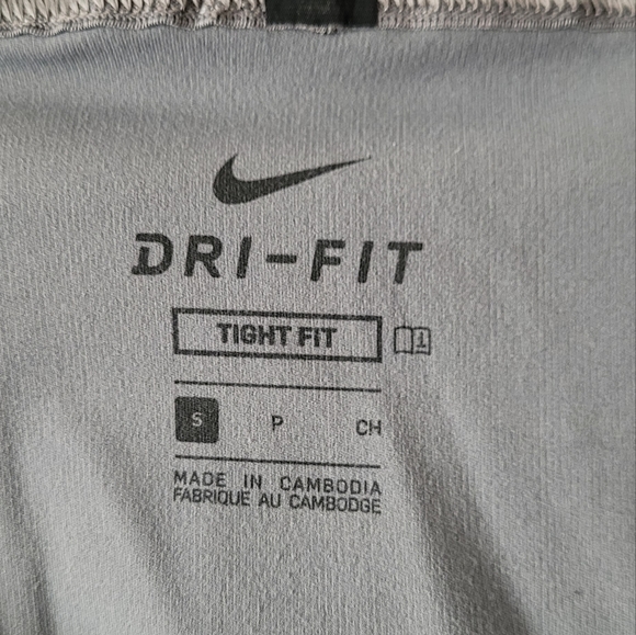 NIKE Dri Fit Tight Fit 3/4 Grey Training Base Layer Tights Size S - Picture 8 of 13